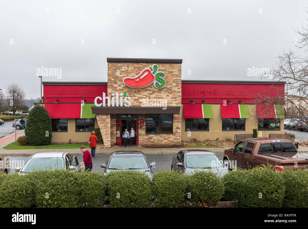 HICKORY, NC, USA-1/3/19: Chili's Restaurant in einem südwestlichen Stil Familie Restaurant. Stockfoto