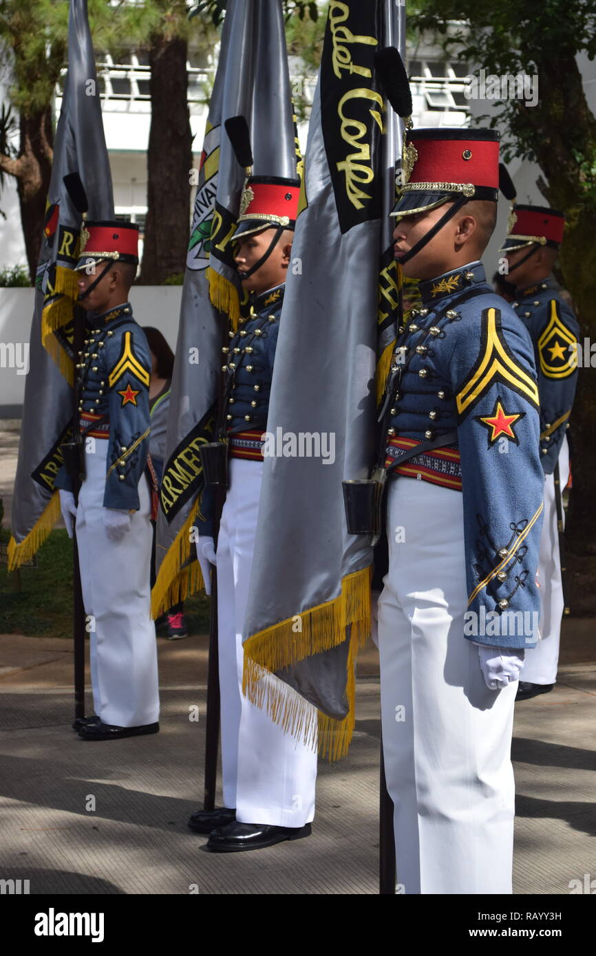 Kadetten der Philippinischen Militärakademie (PMA) Durchführen von marschierenden während der Feier der Länder Independence Day in Baguio City Philippinen Stockfoto