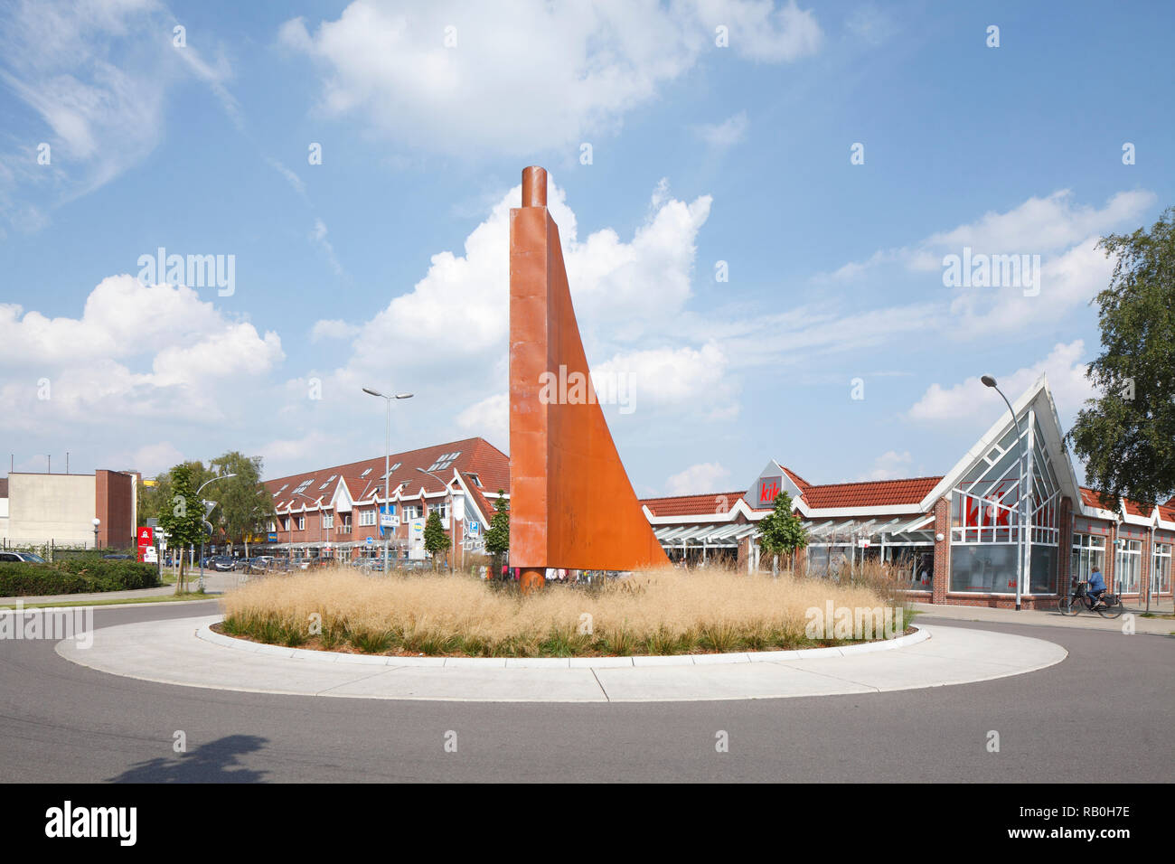 Verkehrskreisel Leer Ostfriesland Niedersachsen Deutschland Europa Ich Verkehrskreisel Leer Ostfriesland Niedersachsen Deutschland Europa I Stockfotografie Alamy