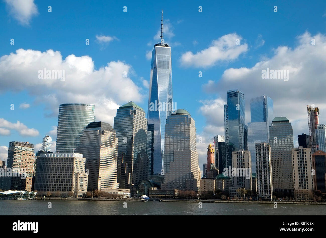 New York Downtown Skyline vom Hudson River in New York City New York City Manhattan Long Island New York State USA Vereinigte Staaten von Amerika Stockfoto