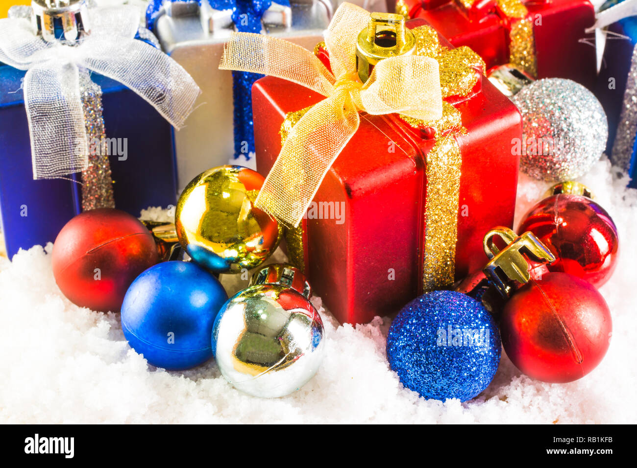 Geschenkbox, Objekte für emblazon in Weihnachten, selektiven Fokus Stockfoto