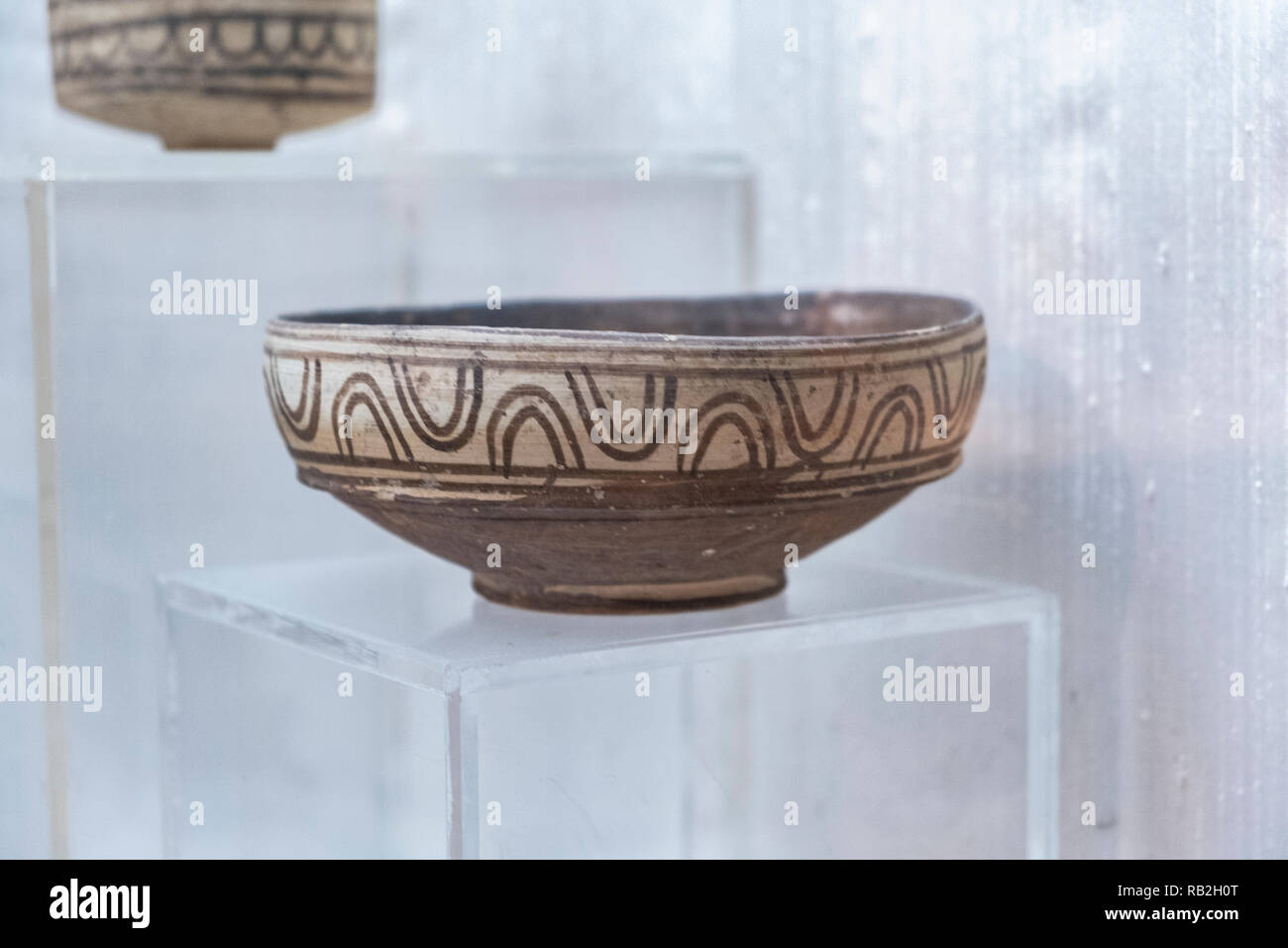 Frühe Harappan Keramik. Bichrome und Polychrome Beispiele. 3000-2800 BCE. Stockfoto