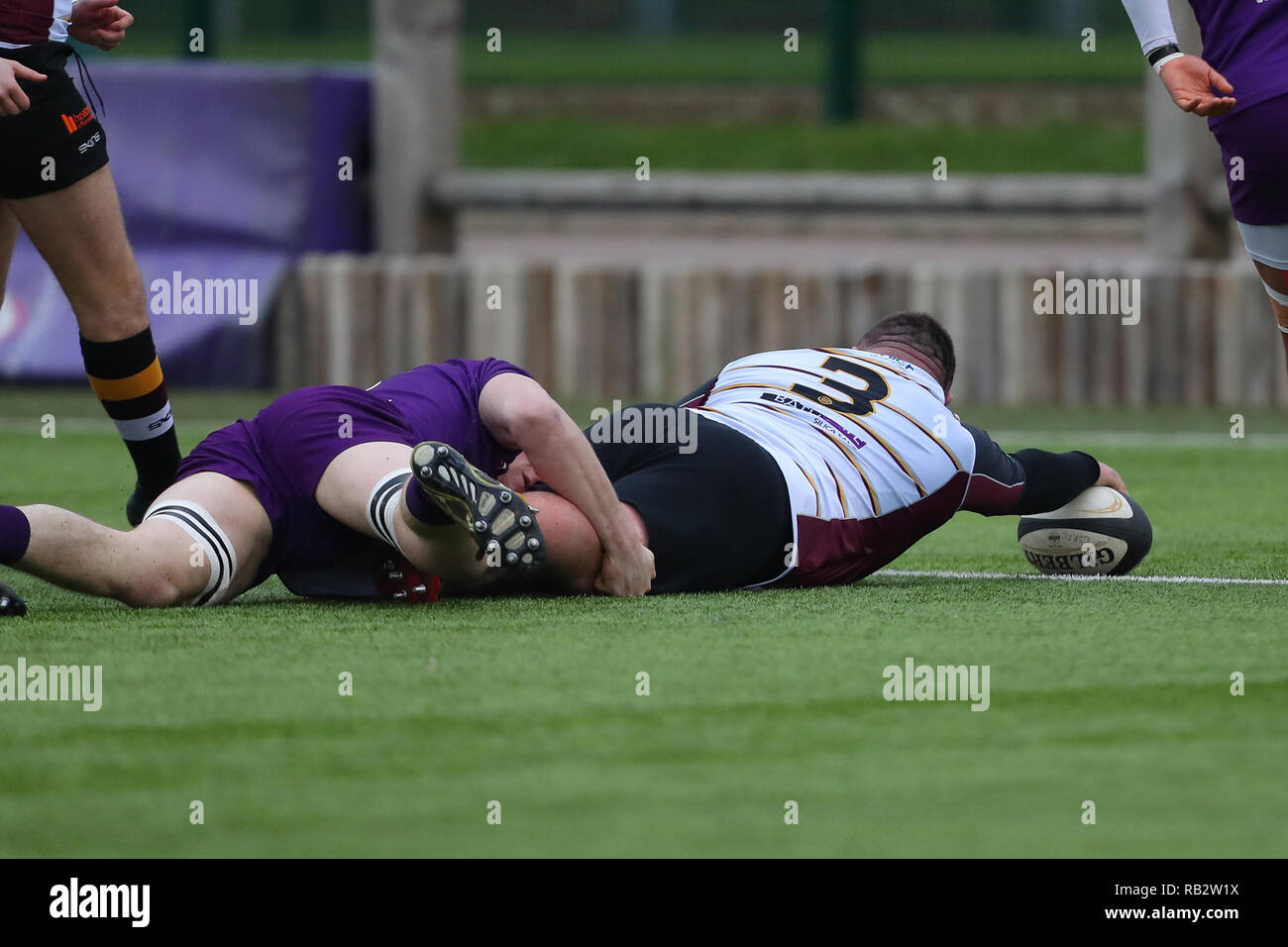 Loughborough, UK. 5. Jan 2019. Derek Salisbury erstreckt sich auf Bewertung für Caldy während der National League Division I Übereinstimmung zwischen Loughborough Studenten und Caldy rfc © Phil Hutchinson/Alamy leben Nachrichten Stockfoto