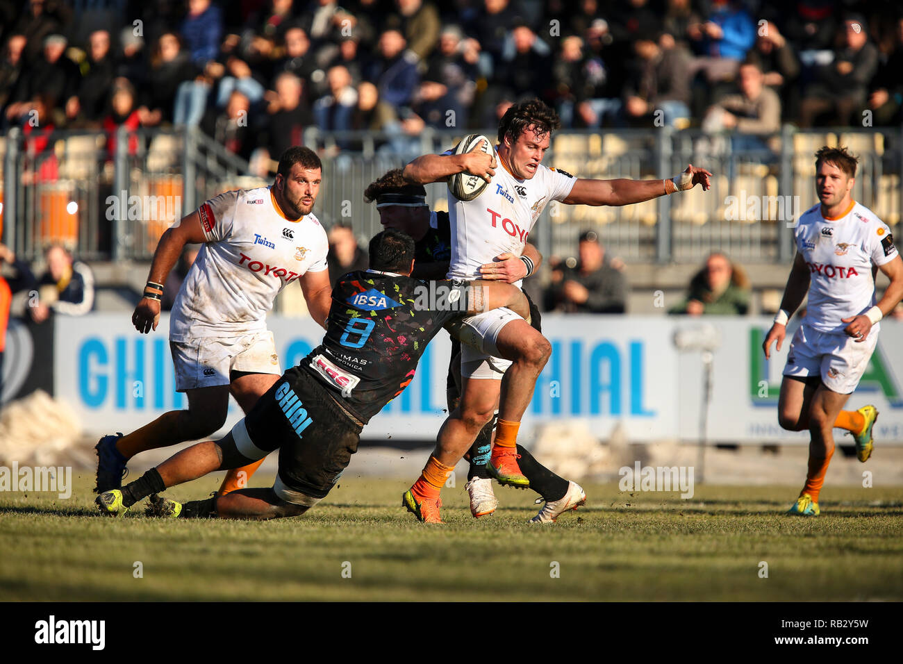 Parma, Italien. 6. Januar, 2019. Geparden' im Zentrum Nico Lee bricht ein im Spiel gegen Zebre in GuinnessPro 14 © Massimiliano Carnabuci/Alamy Leben Nachrichten anpacken Stockfoto