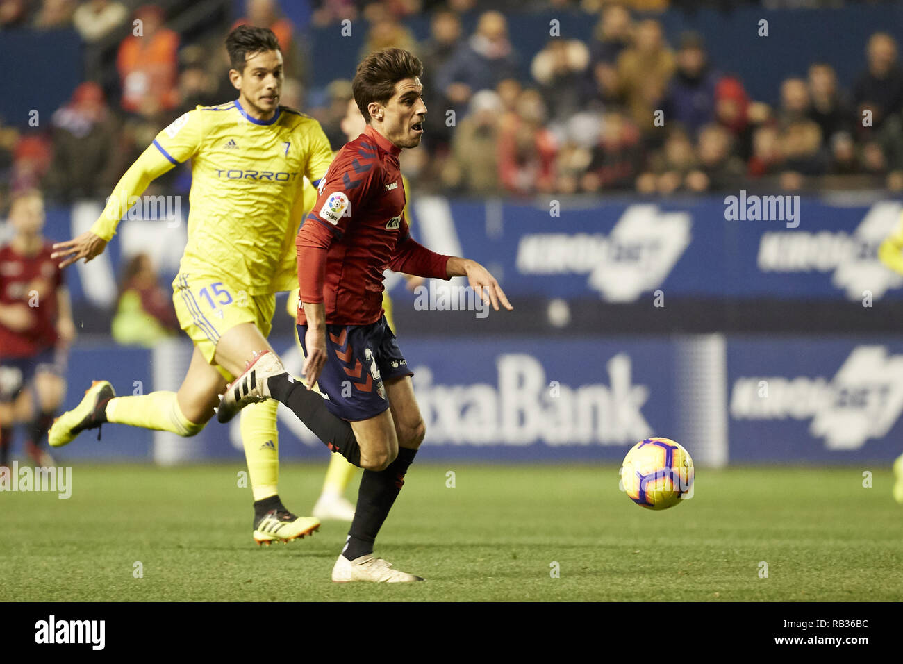 Pamplona, Spanien. 6. Januar, 2019. Nacho Vidal (Verteidiger; CA Osasuna), die in Aktion während der spanischen Fußball der Liga 123, Übereinstimmung zwischen CA Osasuna und Cadiz CF Sadar Stadion gesehen, in Pamplona (Navarra), Spanien. Credit: Fernando Pidal/SOPA Images/ZUMA Draht/Alamy leben Nachrichten Stockfoto