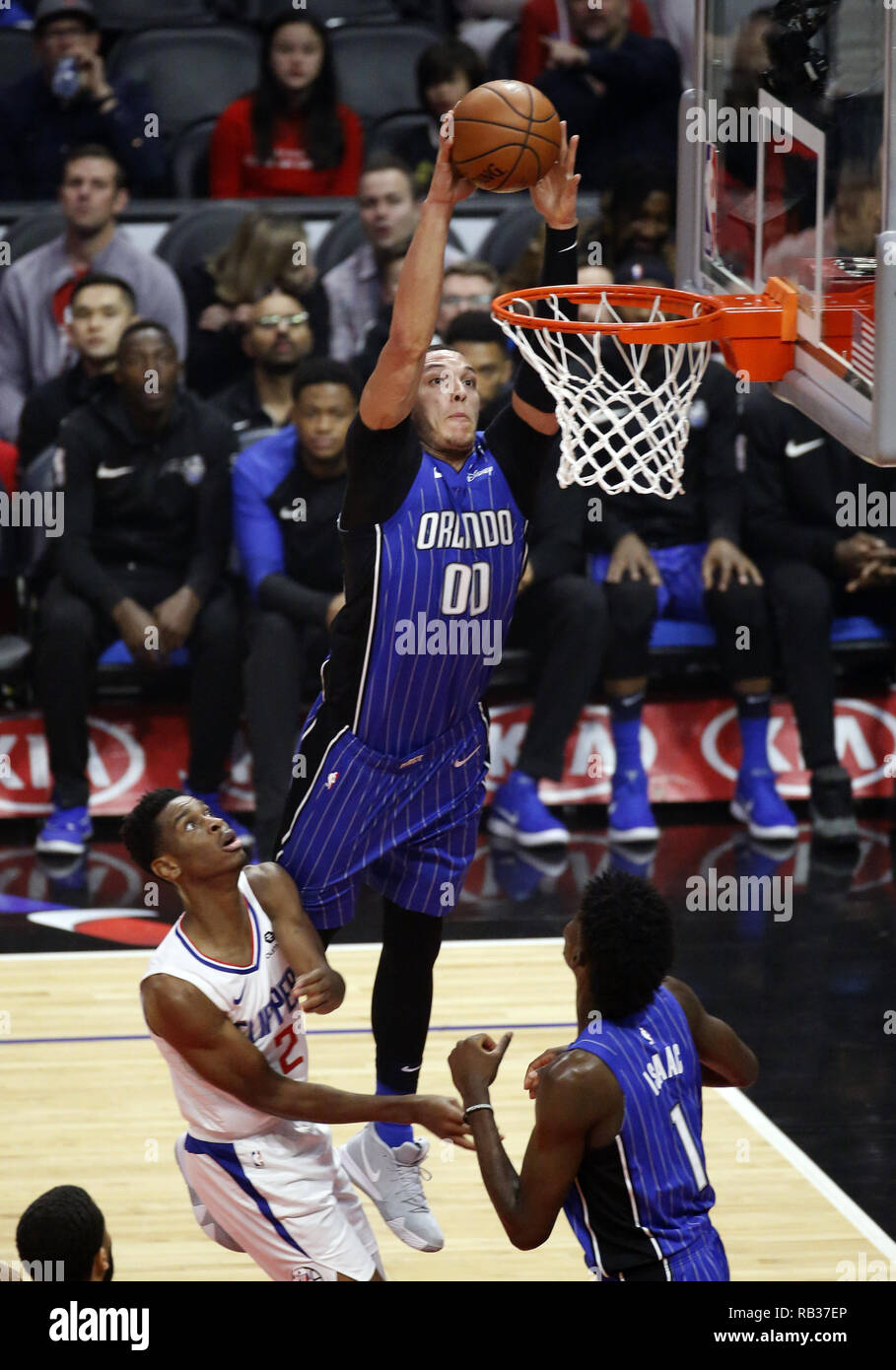 Los Angeles, Kalifornien, USA. 6. Januar, 2019. Orlando Magic Aaron Gordon (00) taucht während eines NBA Basketball Spiel zwischen Los Angeles Clippers und Orlando Magic Sonntag, Januar 6, 2019, in Los Angeles. Credit: Ringo Chiu/ZUMA Draht/Alamy leben Nachrichten Stockfoto