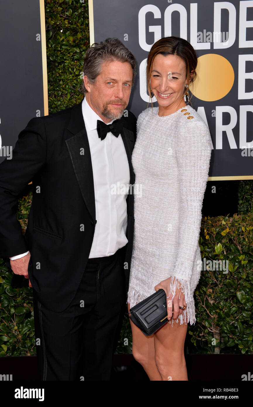 LOS ANGELES, Ca. Januar 06, 2019: Hugh Grant & Anna Elisabet Eberstein im 2019 Golden Globe Awards im Beverly Hilton Hotel. Bild: Paul Smith/Featureflash Stockfoto