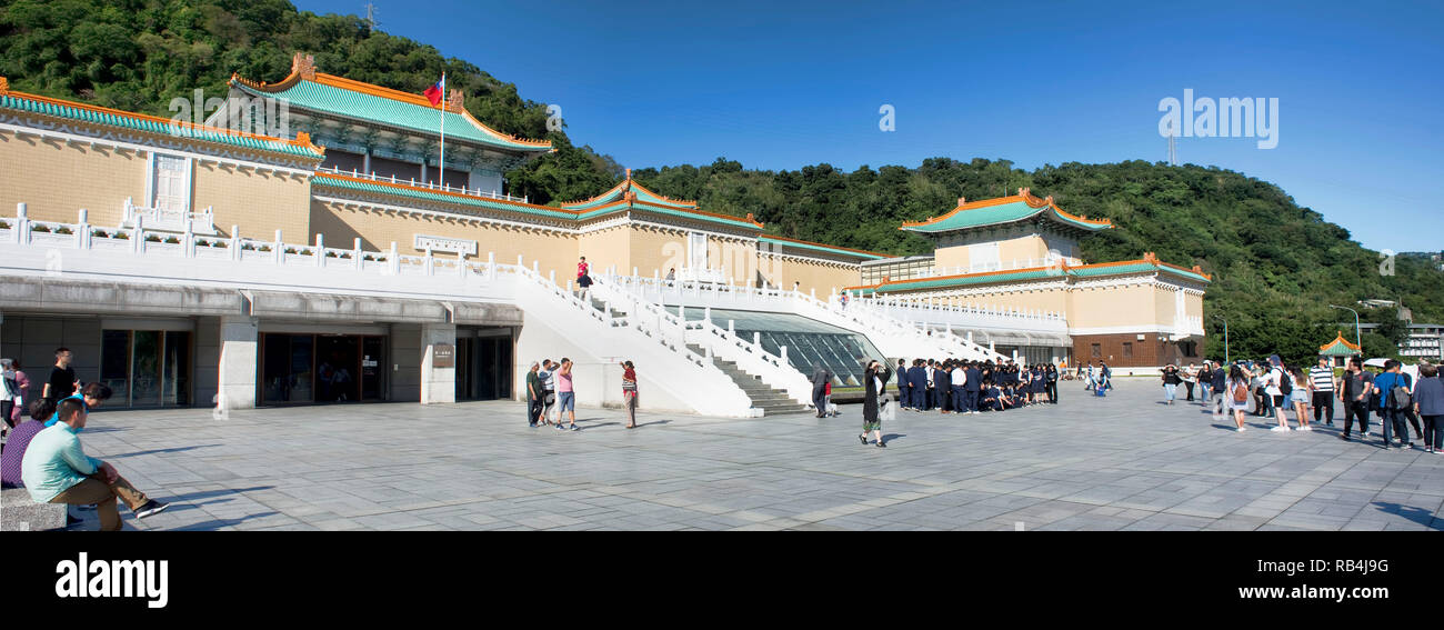 Taipei, Taiwan - Dez. 2, 2018 - Die National Palace Museum in Taiwan ist einer der größten chinesischen Kaiserlichen Artefakte und Kunstwerke der Welt. Stockfoto
