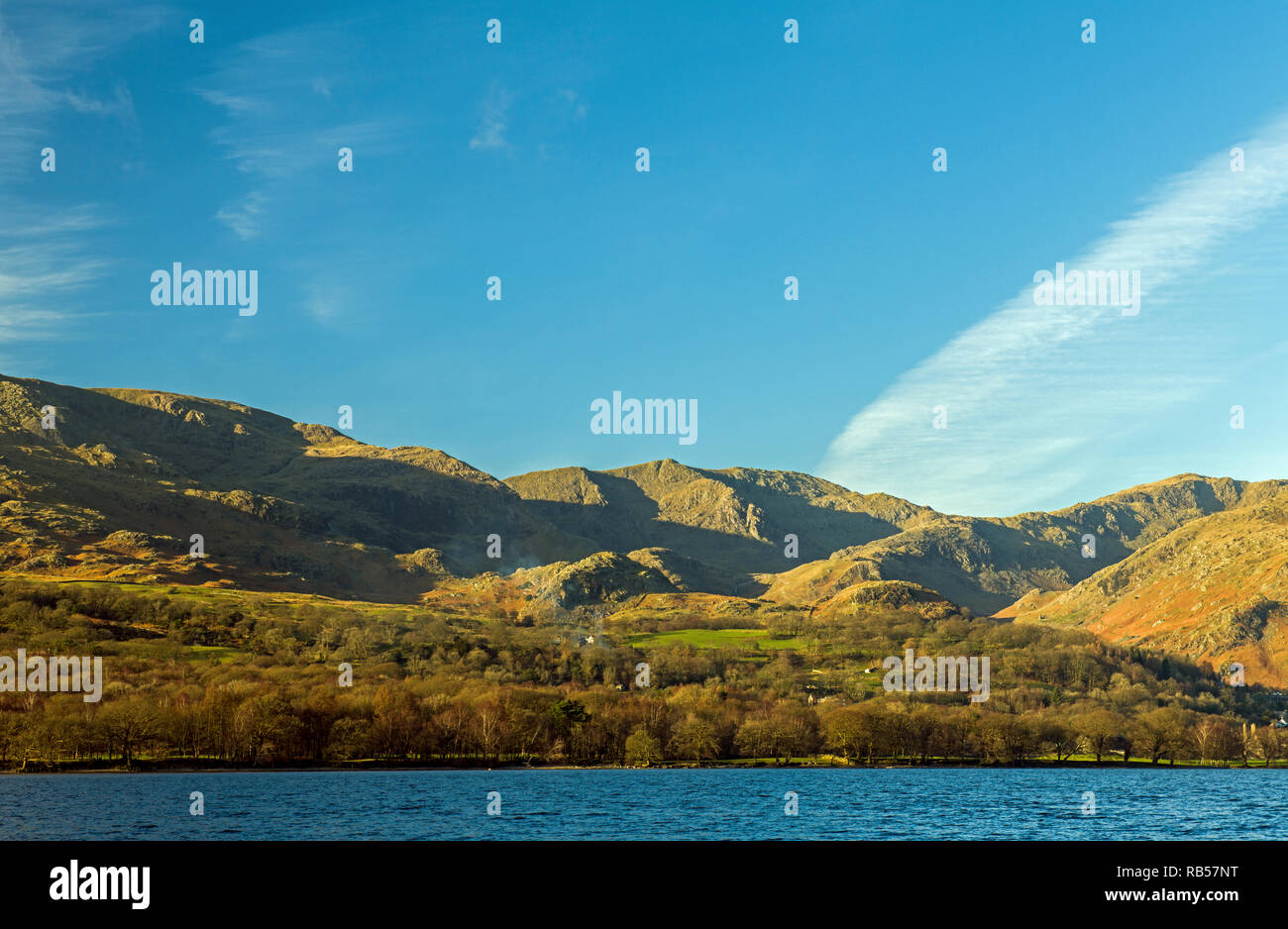 Der Coniston Fells Lake District National Park Cumbria an einem sonnigen Wintertag Stockfoto