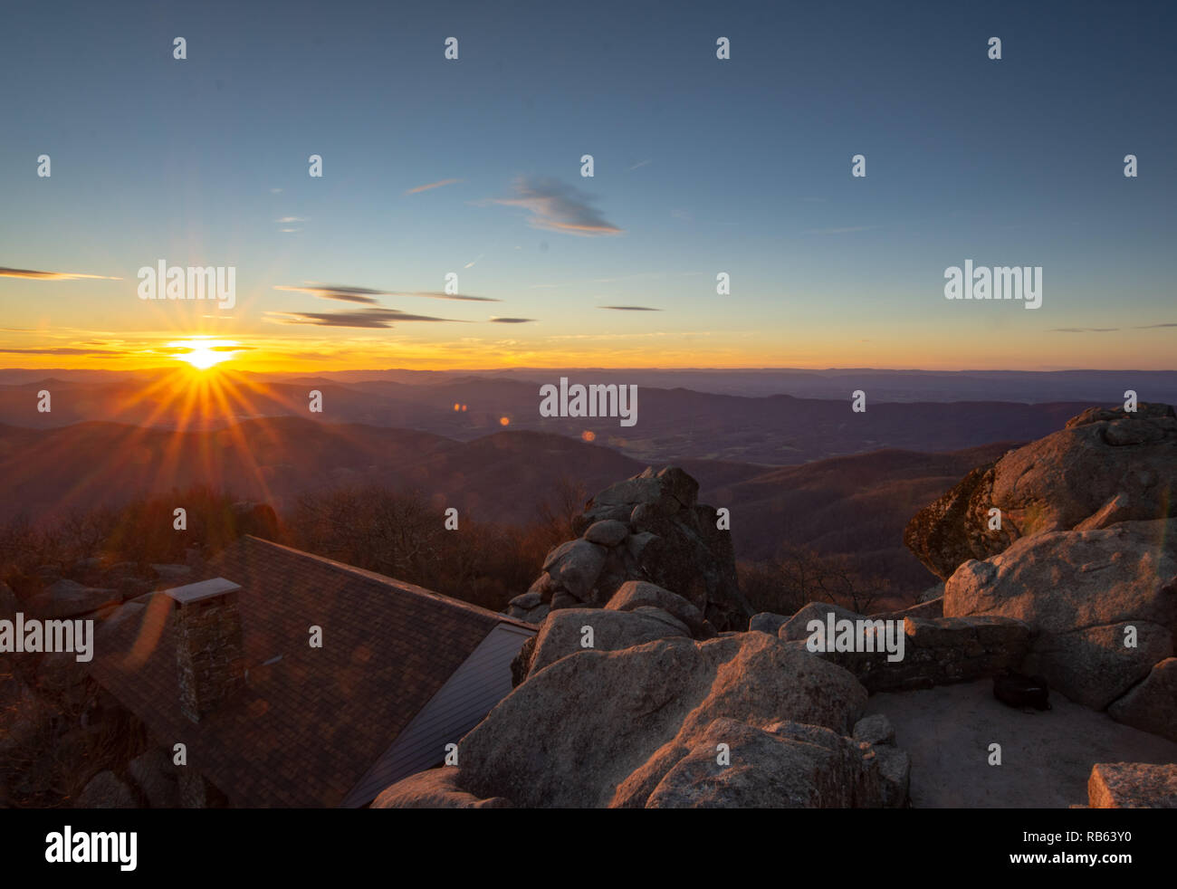 Sonnenuntergang auf dem Gipfel des Sharptop Berg, Virginia Stockfoto