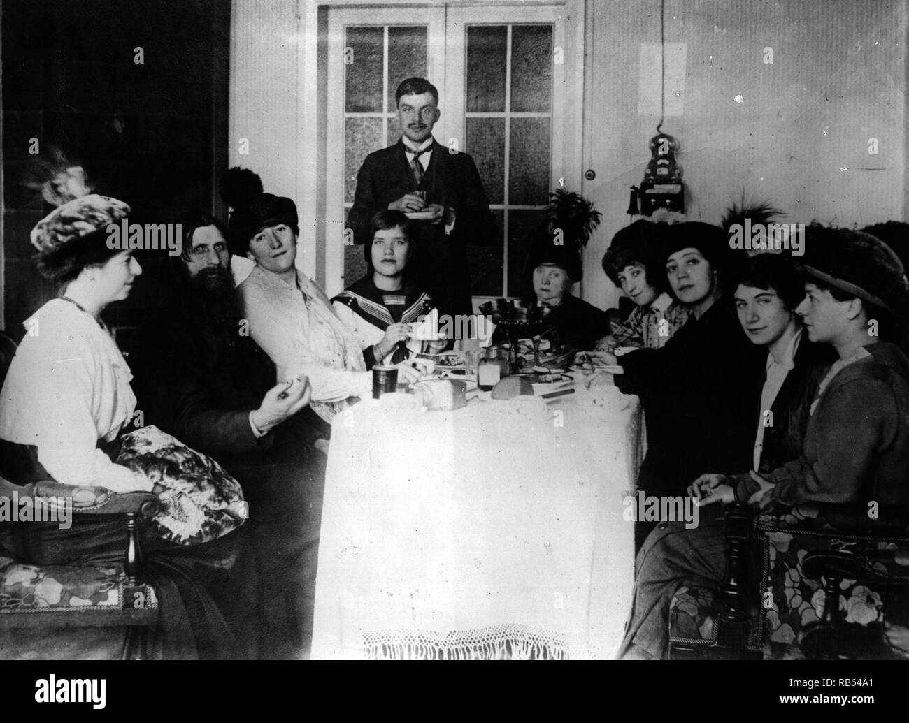 Grigori Rasputin Yefimovich 1869-1916. Russische Priester und Mystiker private Berater wurde auf die Romanows, die eine einflussreiche Abbildung wurde in den späteren Jahren von Zar Nikolaus Stockfoto