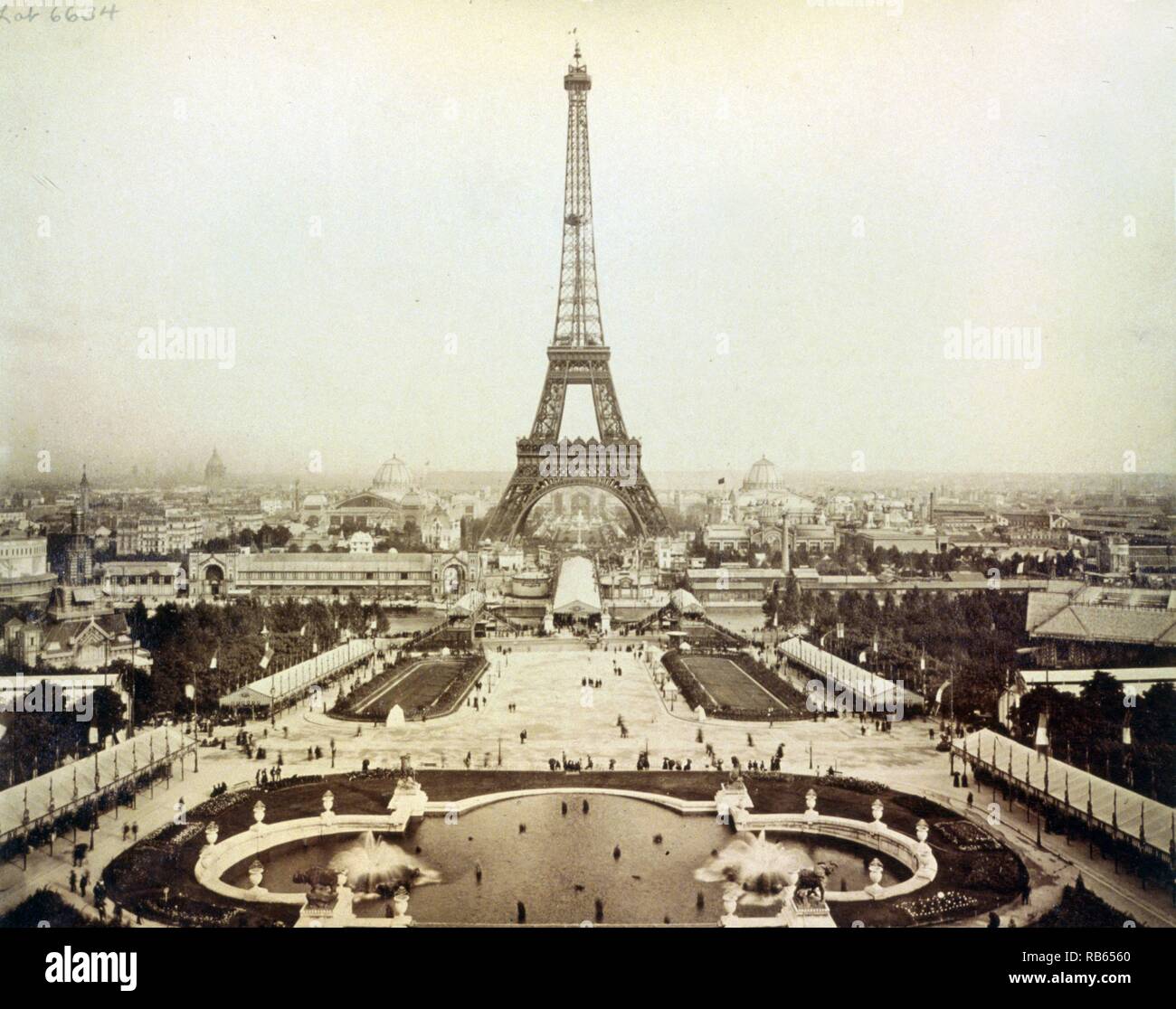 Eiffel Turm und Champs de Mars von Trocadero Palace, Paris Exposition, 1889 gesehen Stockfoto