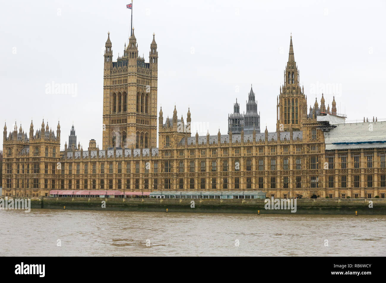 Einen allgemeinen Blick auf die Häuser des Parlaments, MPs auf Premierminister, Theresa's kann Brexit deal am Dienstag, den 15. Januar. Die Commons Abstimmung war weg vom letzten Monat durch den Premierminister, der vor einer Niederlage wurde aufgerufen. Stockfoto