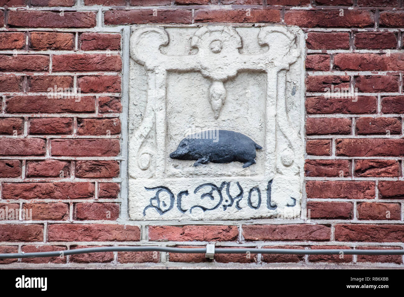 Die Niederlande, Amsterdam, Giebel Stein von Schweinefleisch. Stockfoto