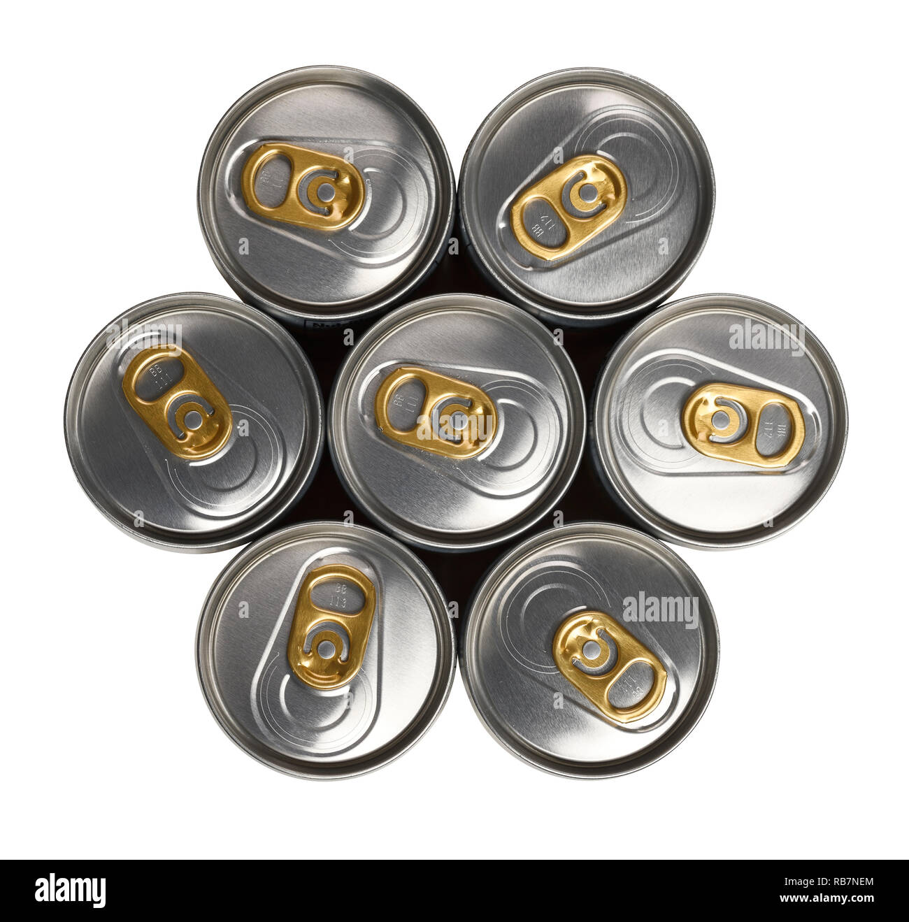 Ansicht von oben von sieben Getränkedosen aus Metall Stockfoto