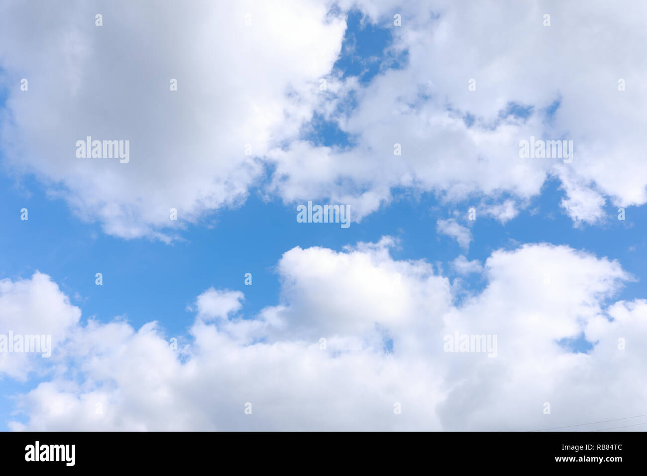 Himmel und Wolken für natürliche Hintergrund Stockfoto
