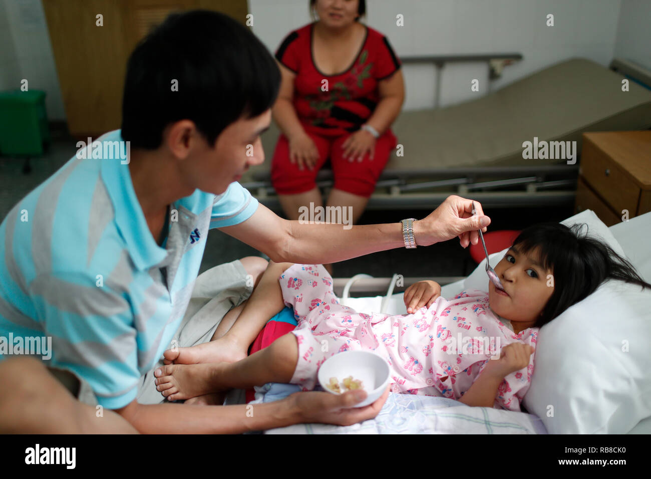 Tam Duc Cardiologie Krankenhaus. Kind Leiden der Herzkrankheit. Ho Chi Minh City. Vietnam. Stockfoto