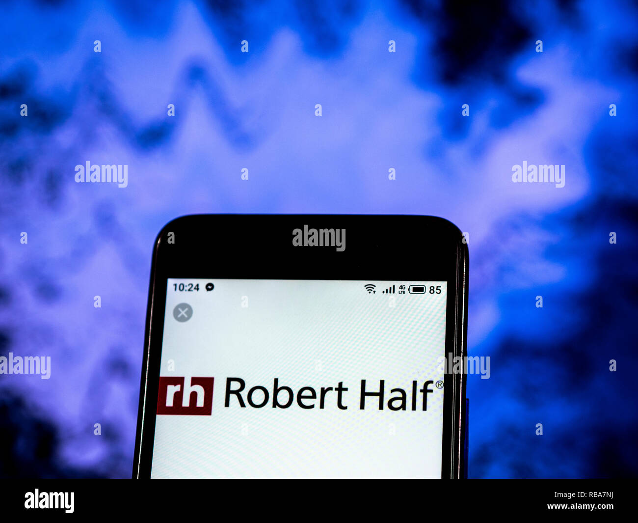 Robert Half International Management Consulting Company Logo auf dem Smartphone angezeigt Stockfoto