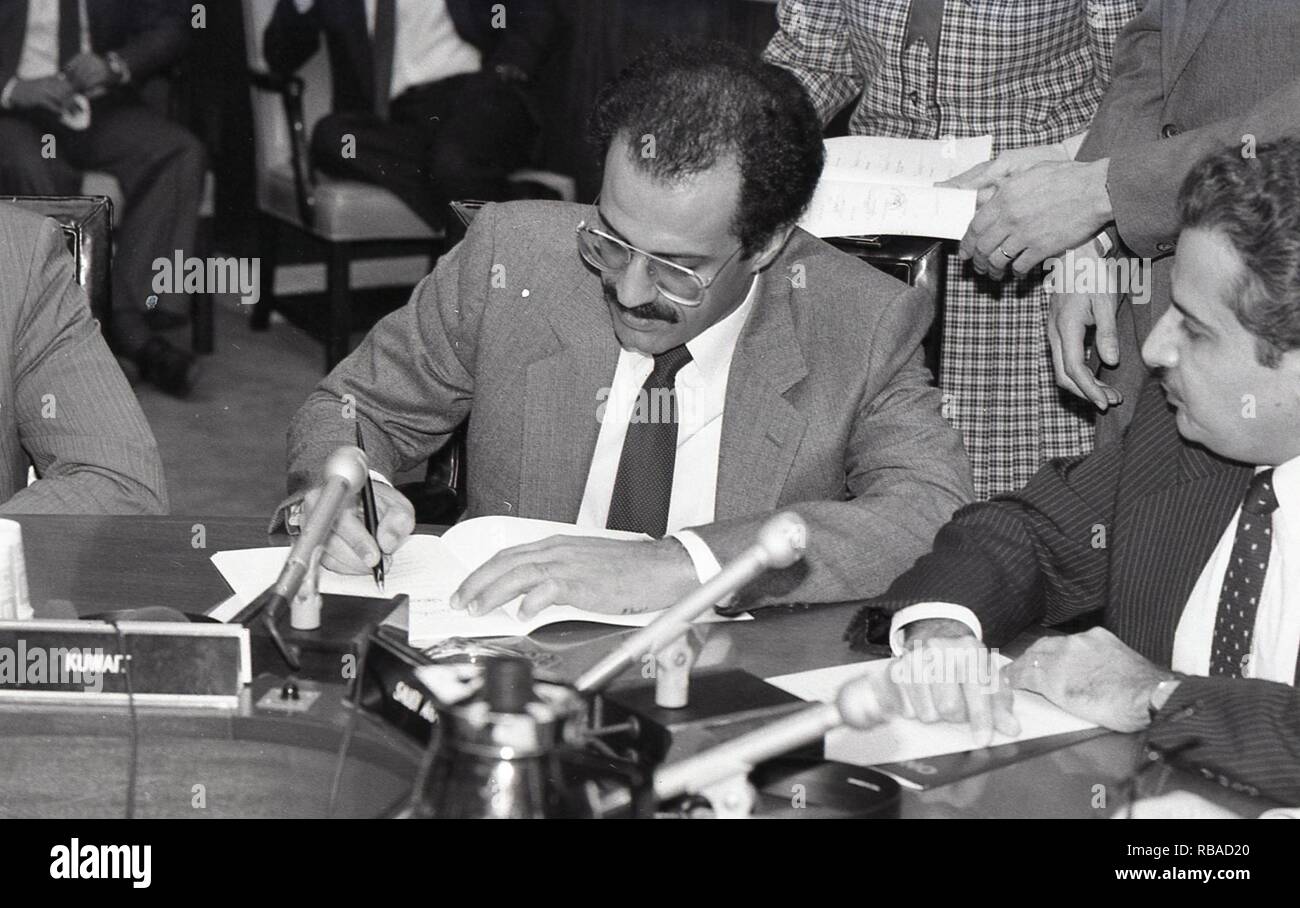 Mann SIGNATUR PAPIER Stockfoto