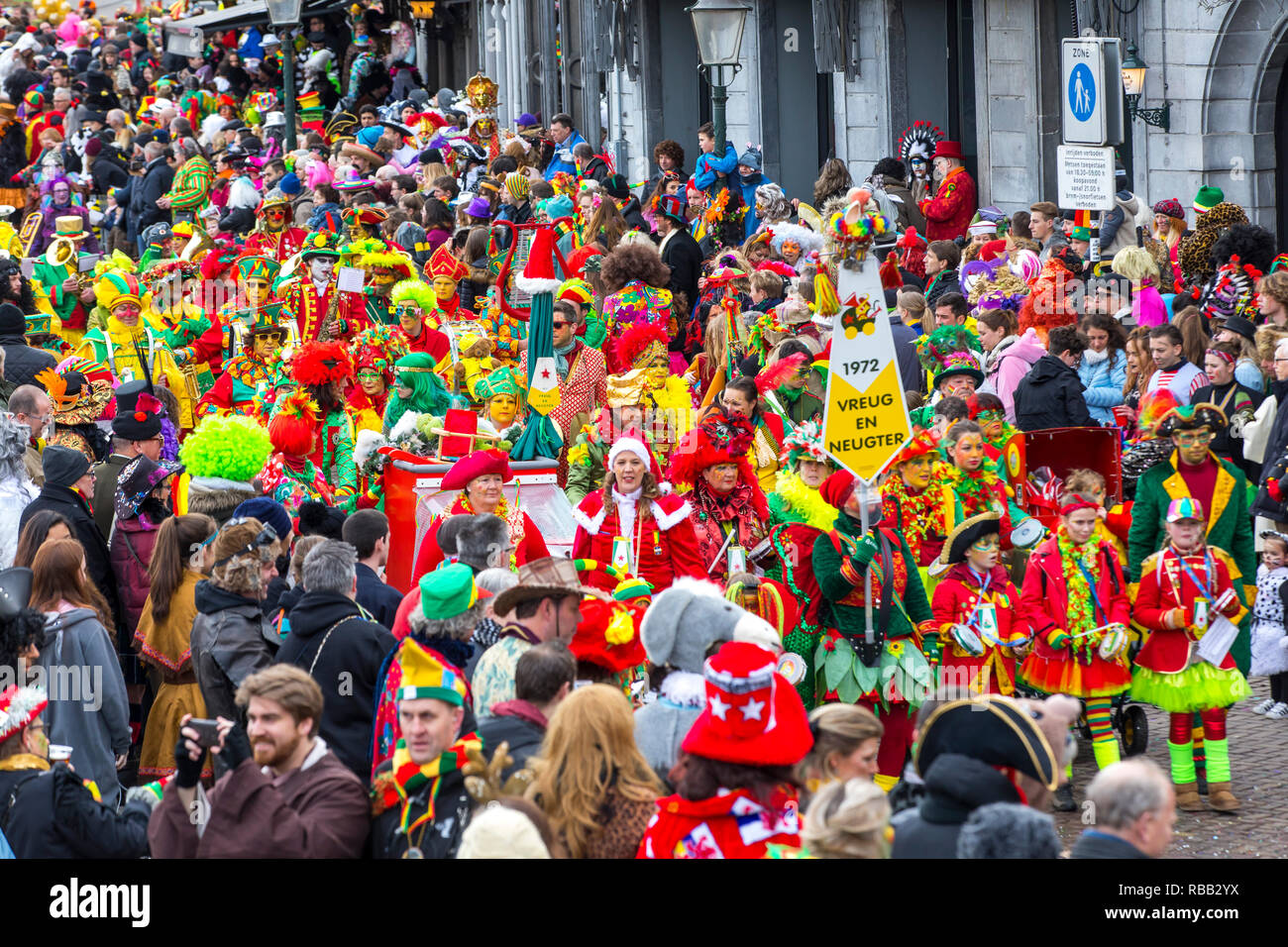 Karnevalsumzug in Maastricht, Niederlande, auf Karneval Sonntag, mit