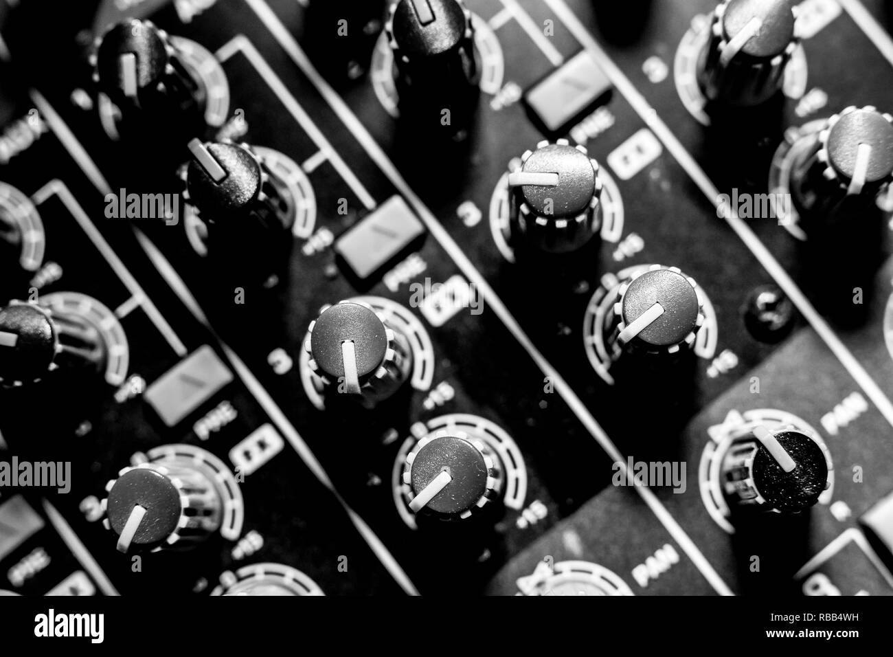 Sound Schreibtisch Schwarz und Weiß Stockfoto