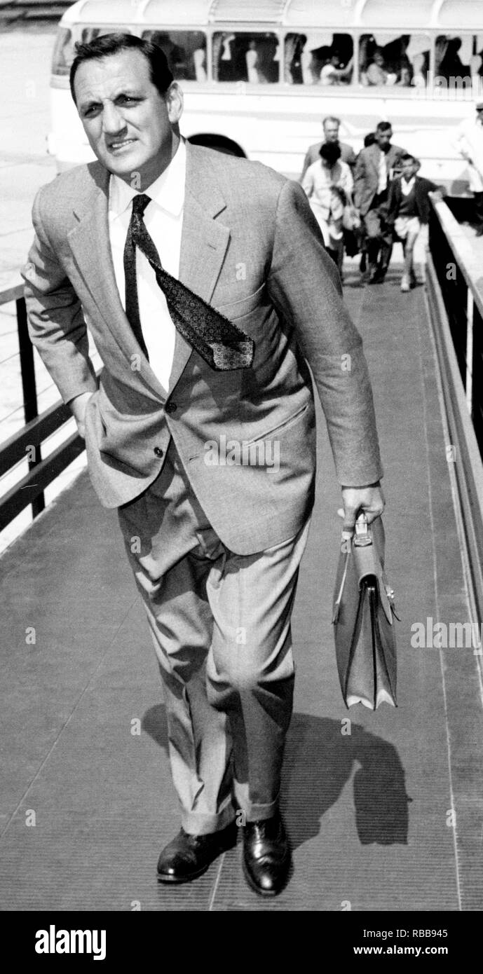 Lino Ventura Stockfotografie Alamy