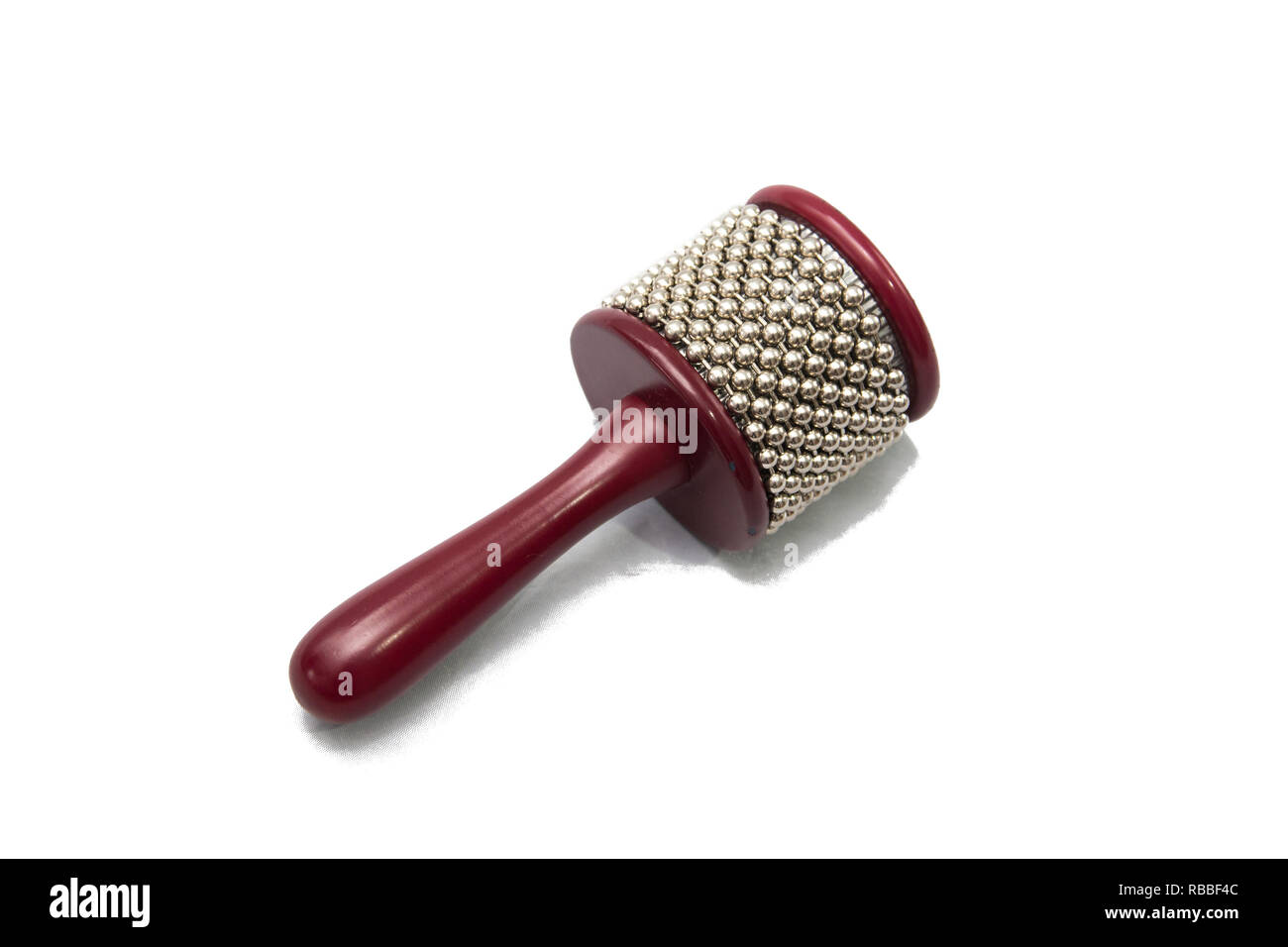 Maracas auf weißem Hintergrund, sitzsack Kabasa Stockfoto