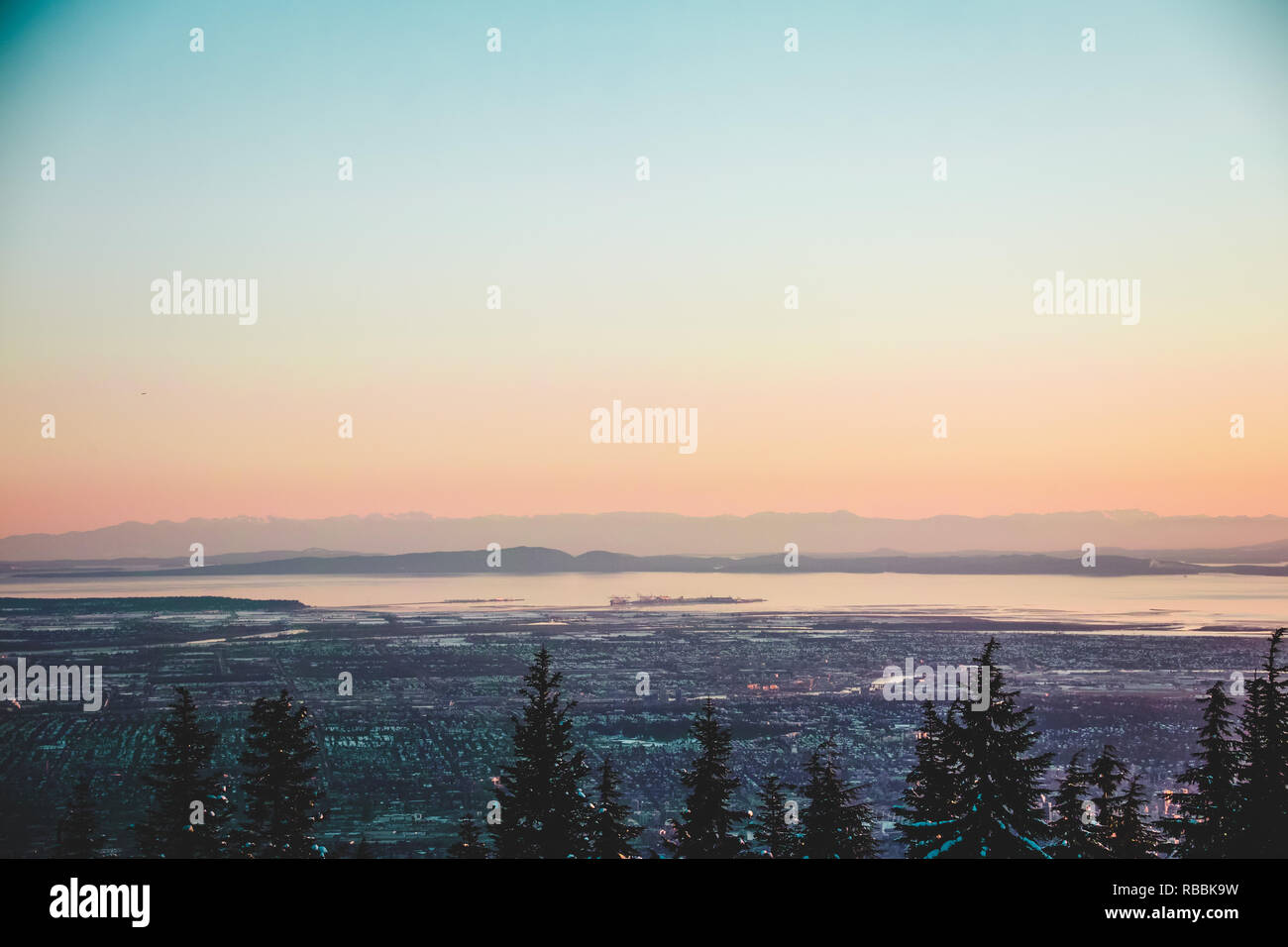 Foto von Vancouver Blick von Grouse Mountain in North Vancouver, BC, Kanada Stockfoto