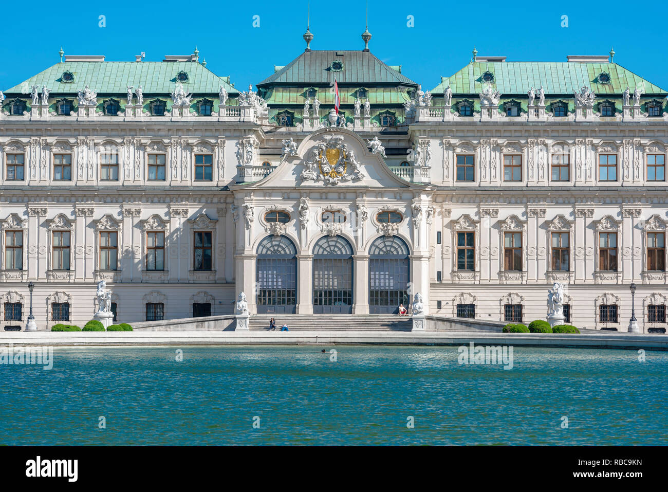Schloss Belvedere, mit Blick auf die Südfassade (Haupteingang) des barocken Schloss Belvedere, Wien, Wien, Österreich. Stockfoto