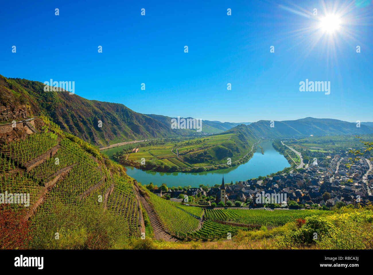 Blick vom Calmont, Bremm, Mosel, Rheinland-Pfalz, Deutschland Stockfoto