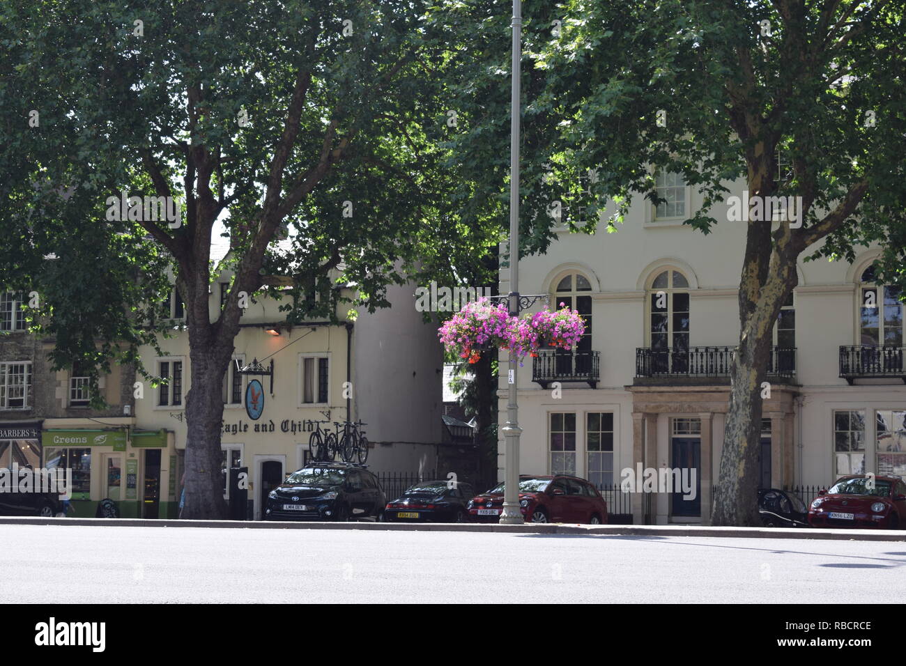 Blick auf den Adler und Kind Pub über St Giles, Oxford Summer 2018 Stockfoto