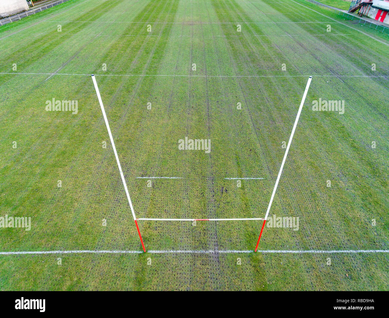 Antenne drone Ansicht einer Rugby Pitch Stockfoto
