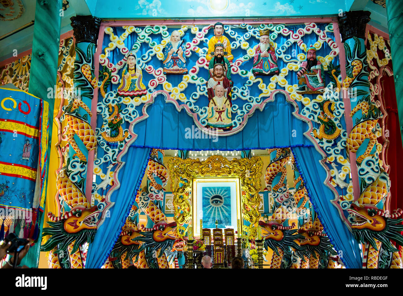 Der Cao Dai Tempel in Vietnam repräsentiert die monotheistische synkretische religiöse Bewegung. Stockfoto