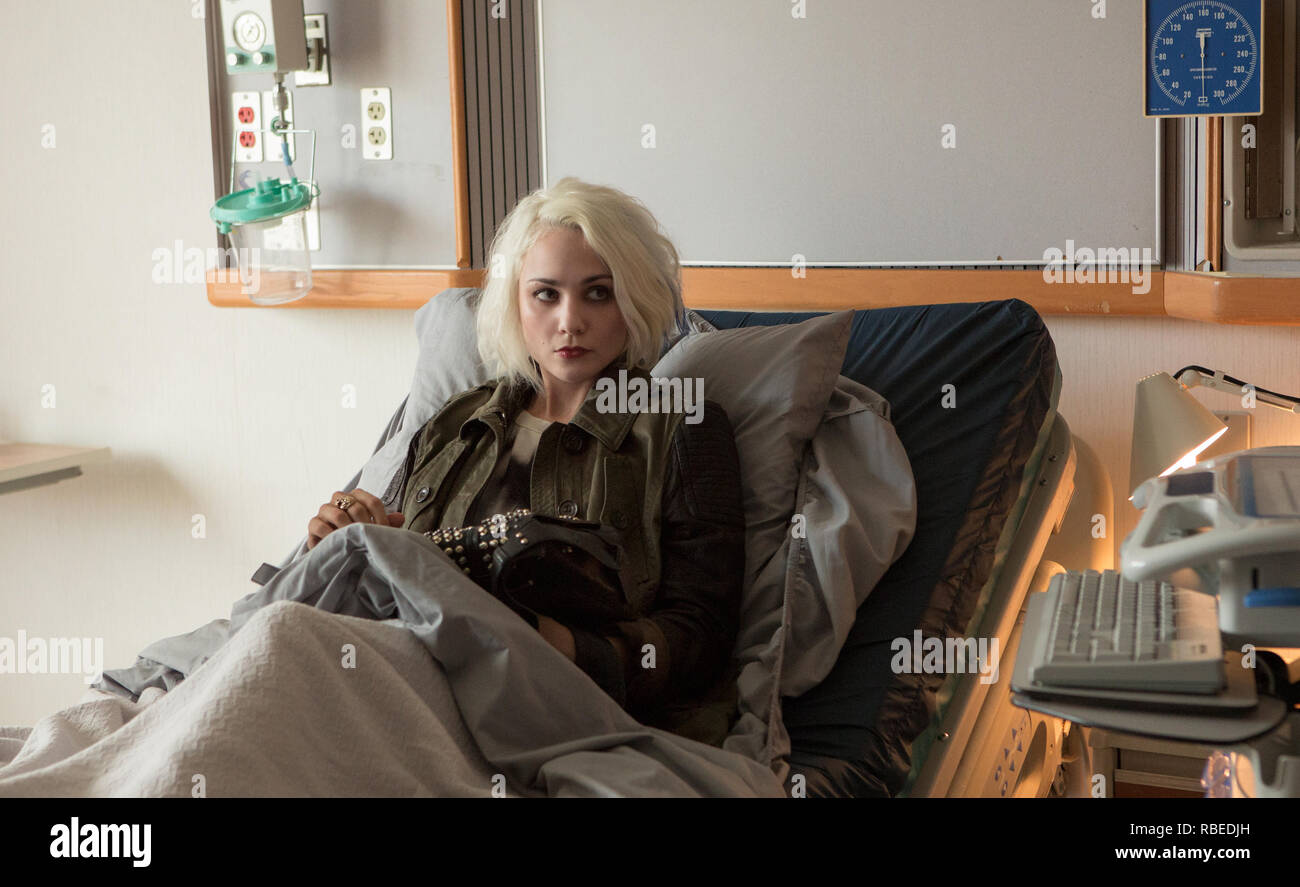 Tuppence Middleton, Ense 8' Saison 1 (2015) Quelle: Netflix / Die Hollywood Archiv Stockfoto