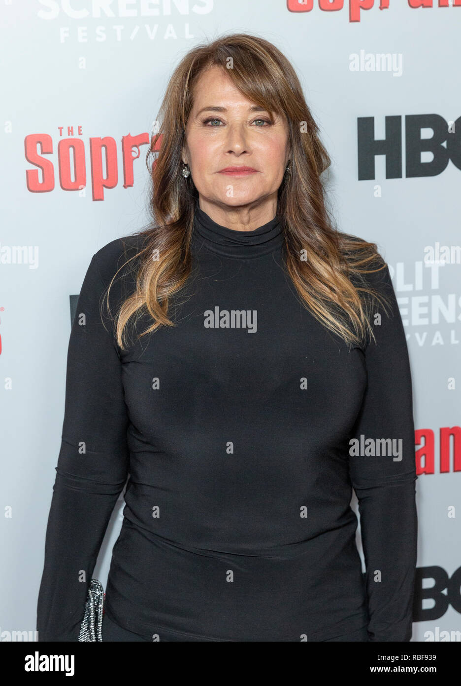 New York New York Januar 9 2019 Lorraine Bracco Besucht Die Sopranos 20 Jahrestag Screening Und Diskussion In Der Sva Theater Stockfotografie Alamy