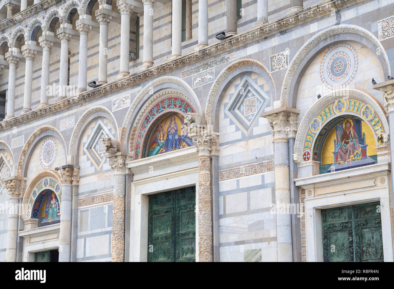 Die Kathedrale von Pisa, Westfassade, Pisa, Toskana, Italien, Europa Stockfoto