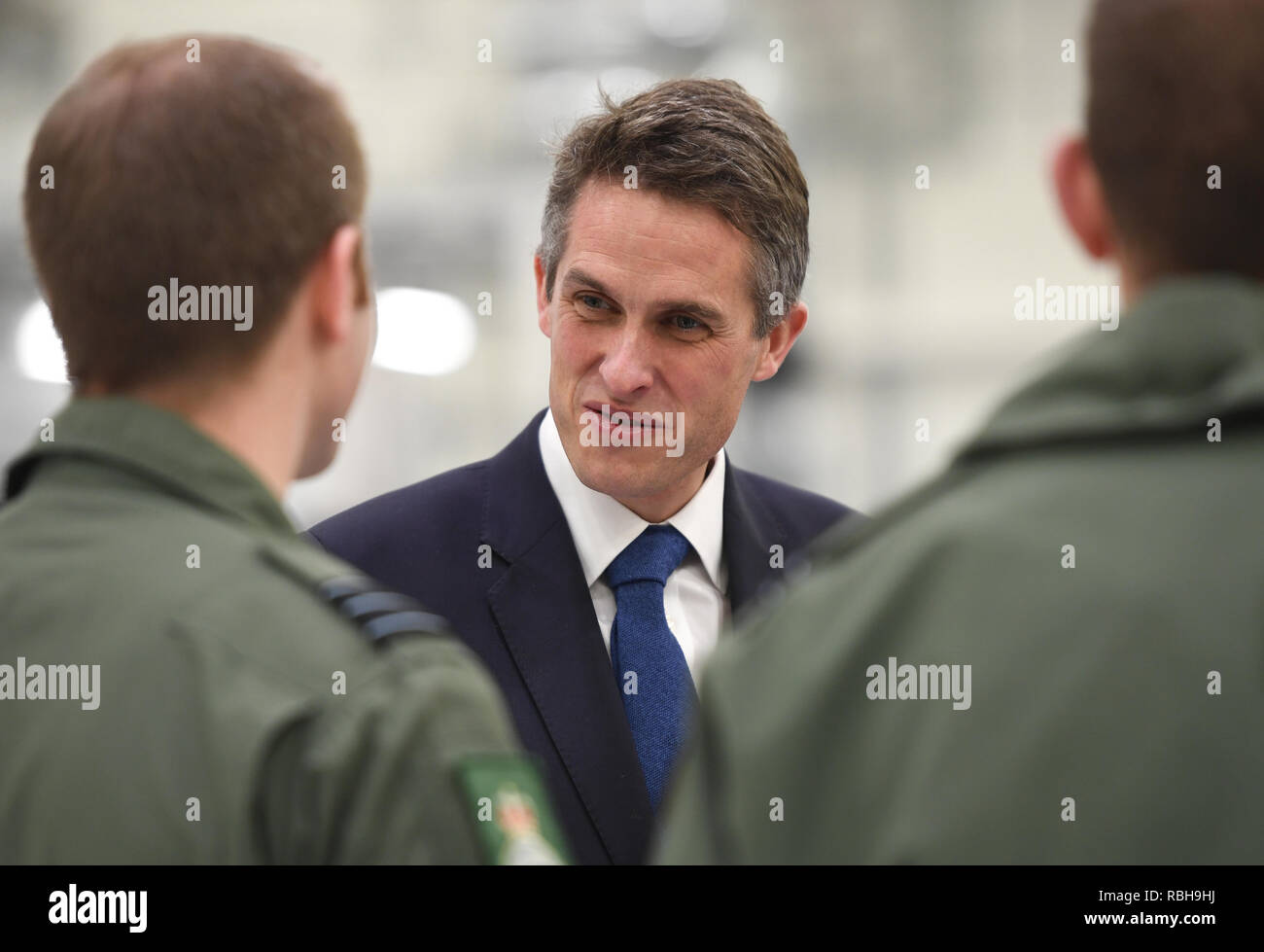 Verteidigungsminister Gavin Williamson während seines Besuchs RAF Marham in Norfolk, wo er Ankündigungen über Kampfjets der RAF zu besuchen. Stockfoto