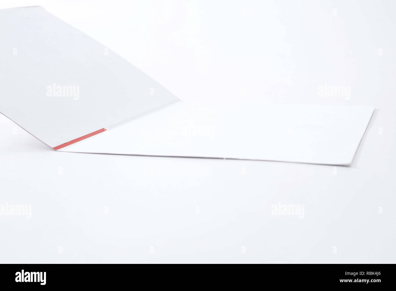 Bild der Titelseite. Auf den weißen Hintergrund isoliert. Stockfoto