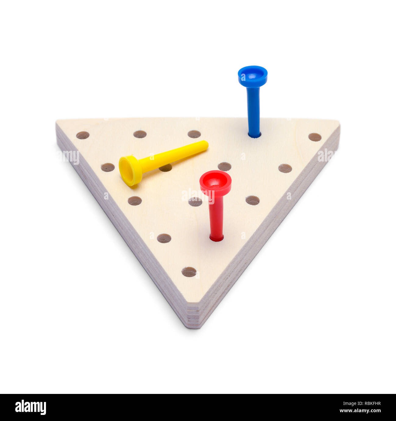 Peg-Spiel mit Holz Dreieck isoliert auf Weiss. Stockfoto