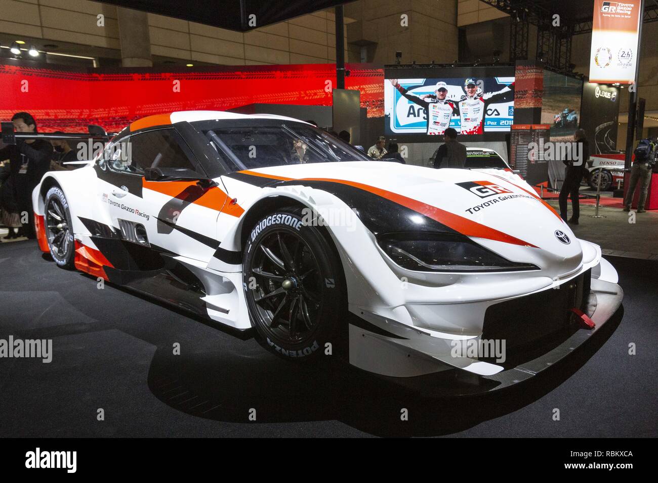 Chiba, Japan. 11 Jan, 2019. Toyota's Super GT-Rennwagen auf der Tokyo Auto Salon 2019 in Makuhari Messe International Convention Complex.Â Tokio Auto Salon ist ein Automobil Ausstellung, präsentiert die neuesten technologischen Lösungen und Produkte für die Autos. Die Messe läuft vom 11. Januar bis zum 13. Credit: Rodrigo Reyes Marin/ZUMA Draht/Alamy leben Nachrichten Stockfoto