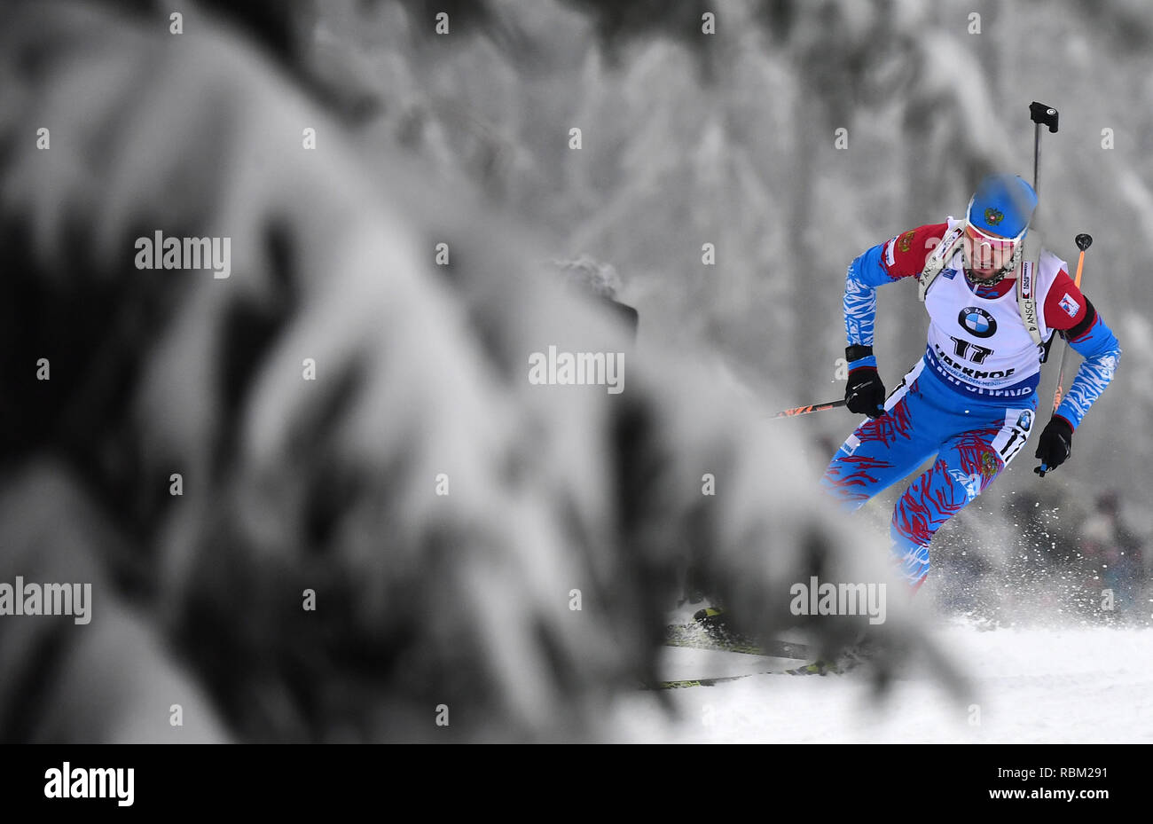 Oberhof, Deutschland. 11 Jan, 2019. Biathlon, Weltmeisterschaft, Sprint 10 km, Männer. Alexander Loginov aus Russland auf der Strecke. Credit: Hendrik Schmidt/dpa-Zentralbild/dpa/Alamy leben Nachrichten Stockfoto