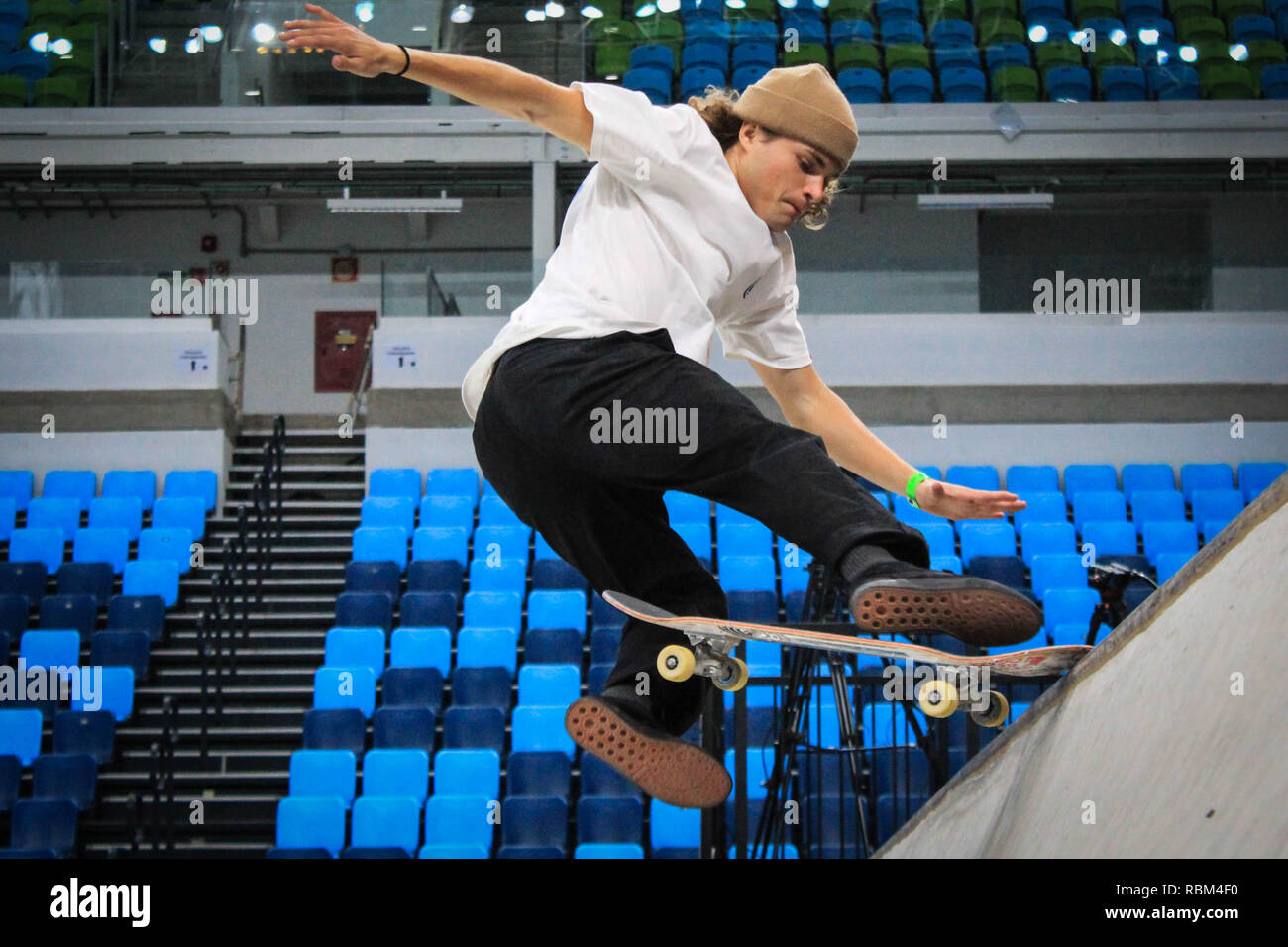 RJ - Rio de Janeiro - 11/01/2019 - SLS-Wm der Welt Skate in Rio de Janeiro - Der Skater Jaakko Ojanen führt eine Drohne Manöver während des Brasilianischen SLS-Stufe (Street League Skate), in der Carioca Arena im Parque Olimpico da Barra da Tijuca statt. Die Bühne, die in Rio de Janeiro ist Teil der World Circuit skate Wettbewerbe in der Modalität Stockfoto