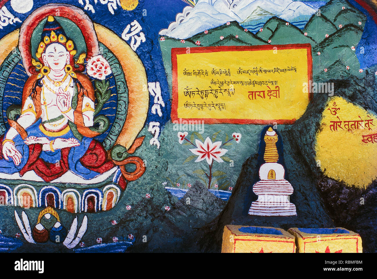 Tibetischen Malerei und Beschriftung, Darjeeling, West Bengal, Indien, Asien Stockfoto