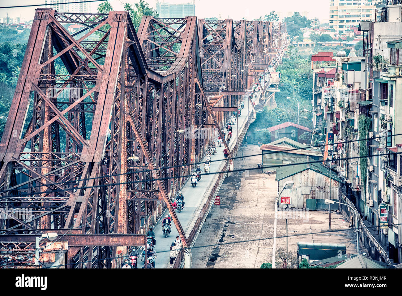 Long Bien Brücke in der Stadt Hanoi, Vietnam Stockfoto