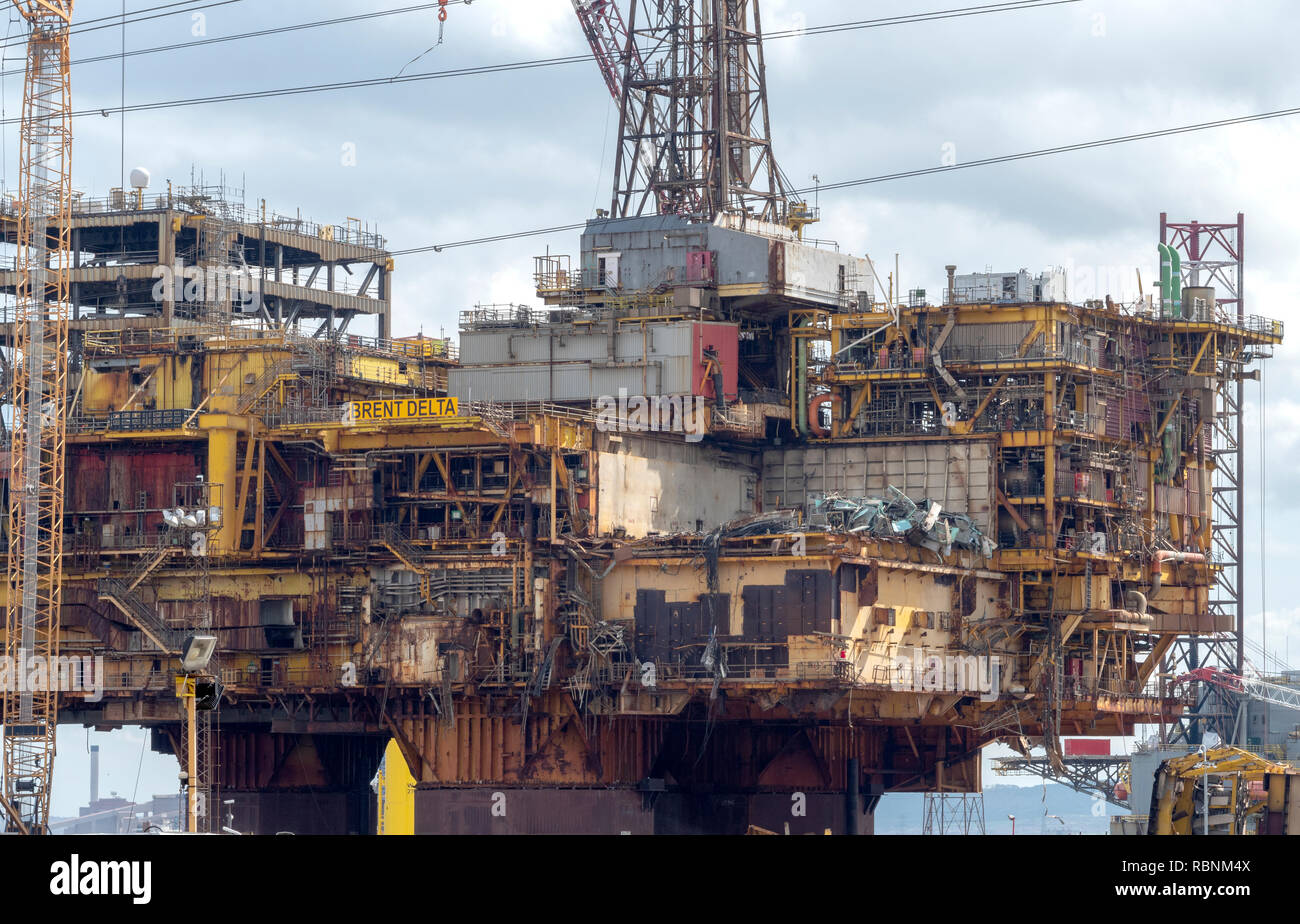 Die Oberseite des Shell Brent Offshore Plattform abgebaut werden und in der Lage, UK, Seaton Port, Seaton Carew, Hartlepool, County Durham, UK recycelt. Stockfoto