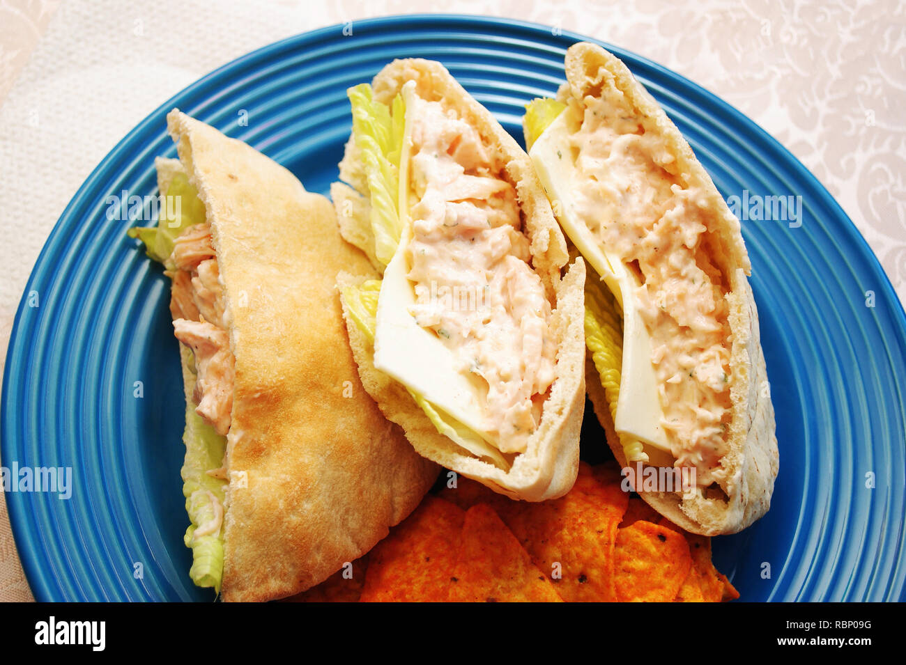 Hähnchen-Salat Pita Tasche Sandwiches zum Mittagessen Stockfoto