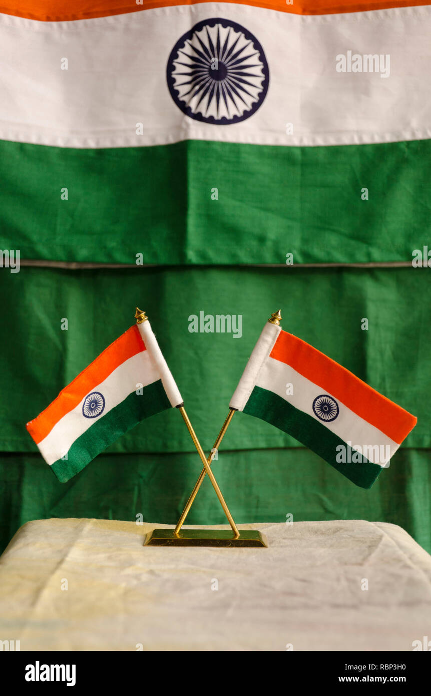 Nationale Fahnen von Indien auf Tisch, Indien, Asien Stockfoto