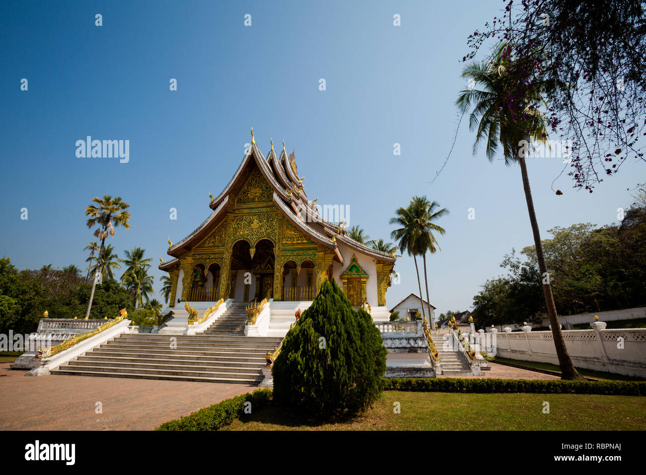 Erstaunlich Suwannaphumaham National museum in touristischen Luang Prabang in Laos. Geschichte und religius Symbole von Südostasien. Stockfoto