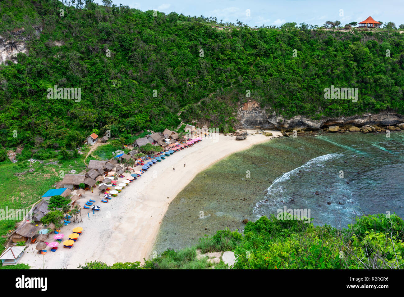 Auf Atuh Strand. Stockfoto