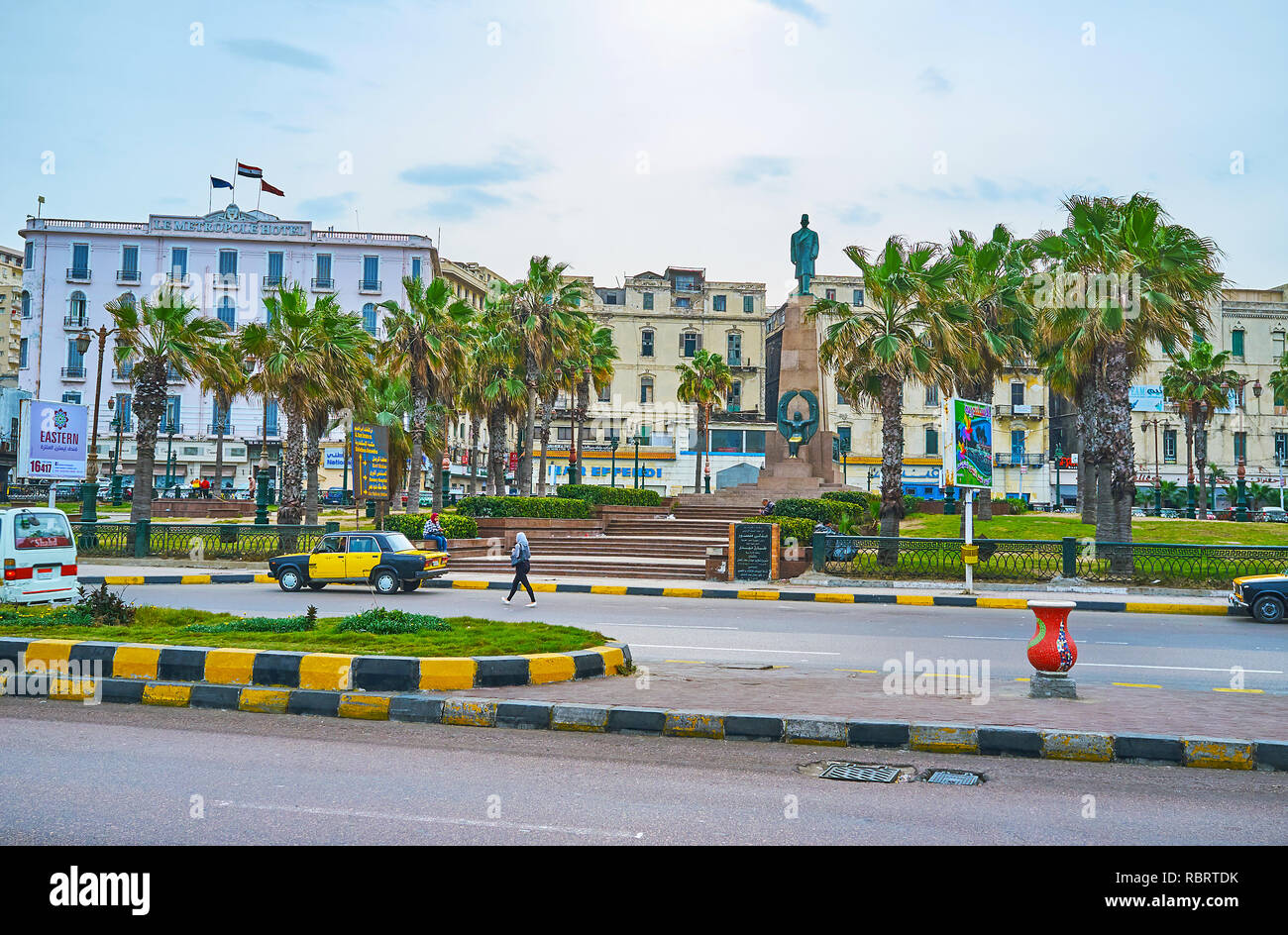 ALEXANDRIA, Ägypten - Dezember 19, 2017: Saad Zaghloul Square ist eine ...